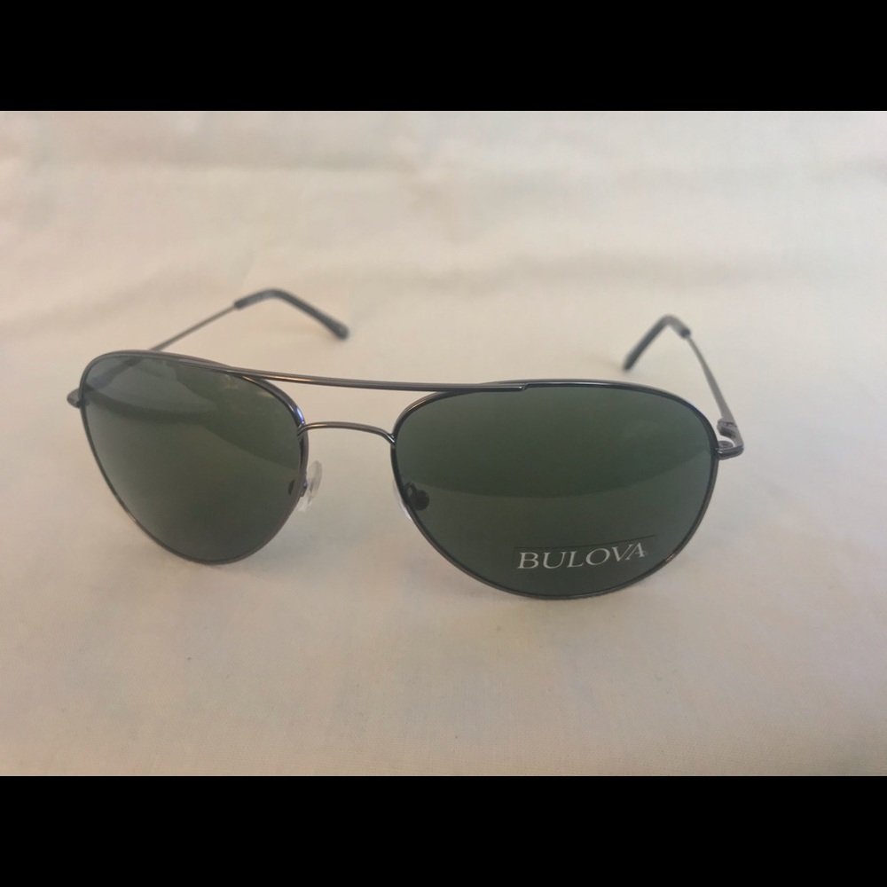 Bulova Aviator Style Sunglasses with Case